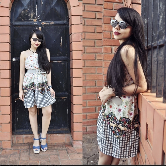 Brazilian Brand Amo Antix Kissing Moose Dress - Picture 3 of 7